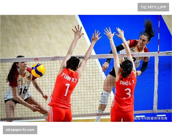 新疆石榴籽杯排球总决赛开赛 喀什队首战告捷190名选手激烈角逐