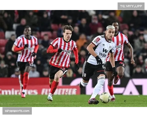 布莱顿vs桑德兰对攻战预期升温，两队防守漏洞成突破口