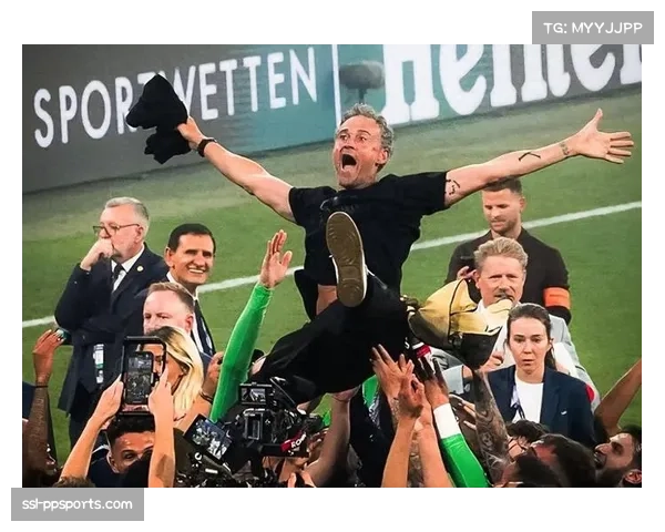 德罗加盟巴黎，恩里克理念成核心吸引力